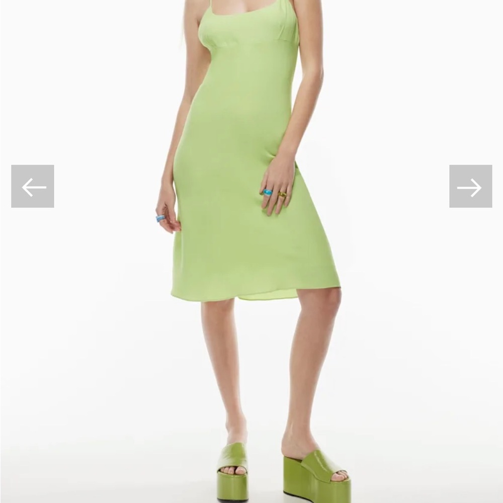 Aritzia SunDeh Green MIDI Dress M